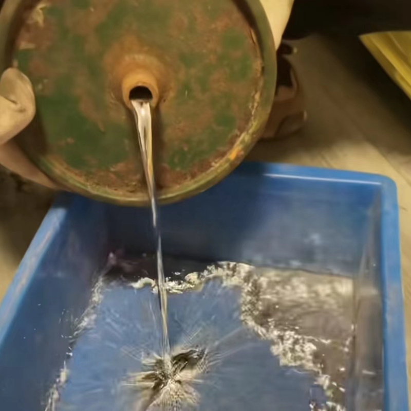 水银